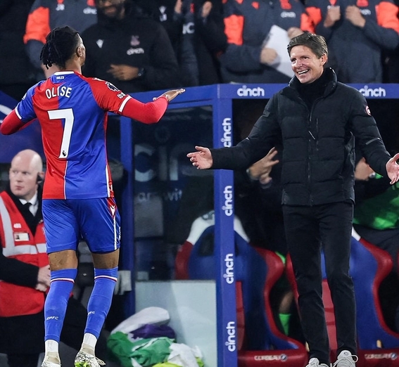 曼联客场-逆转水晶宫,继续胜利步伐